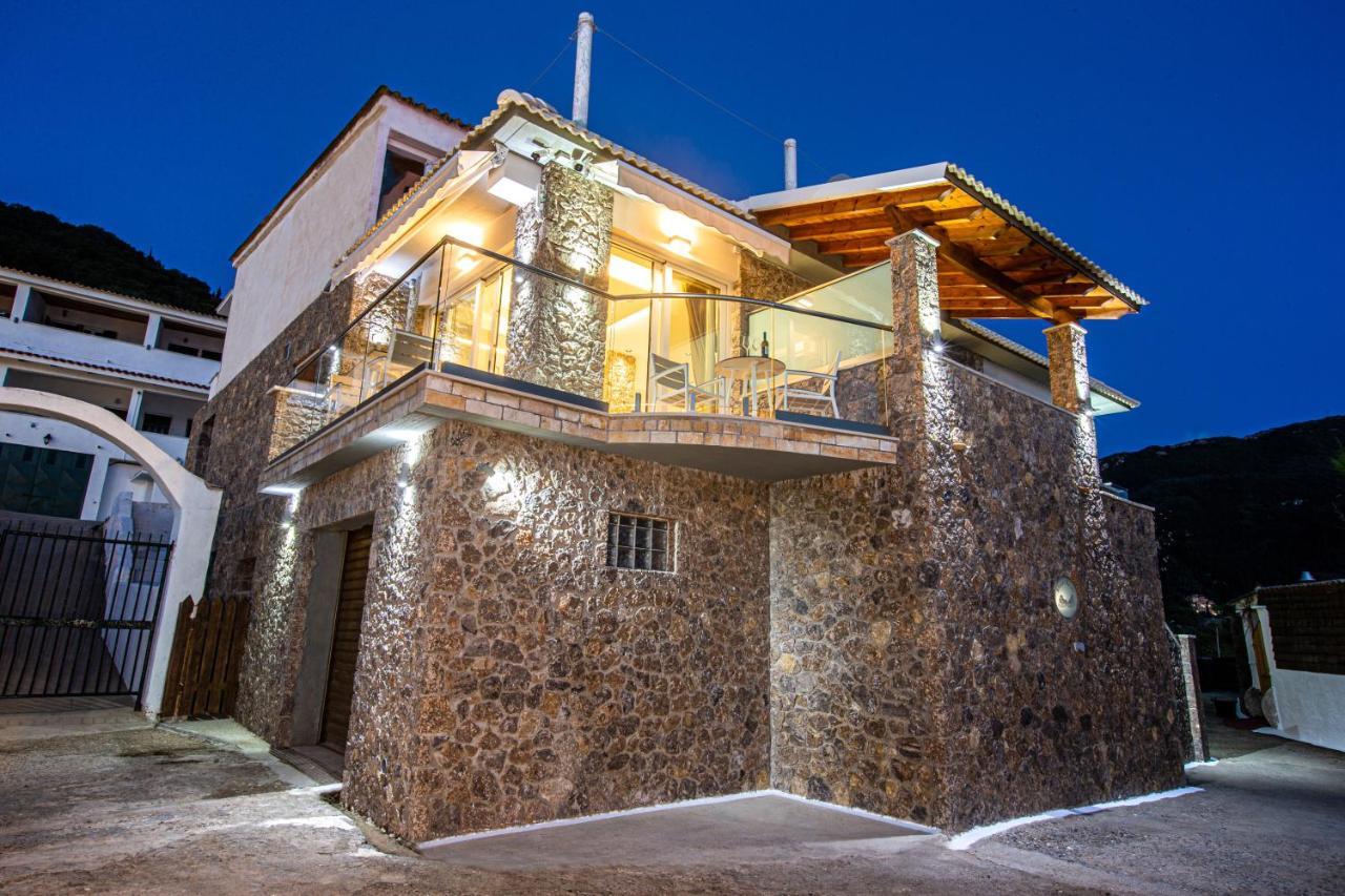 Black Rocks Family, Luxury Seafront Beach Maisonette Agios Gordios  Buitenkant foto