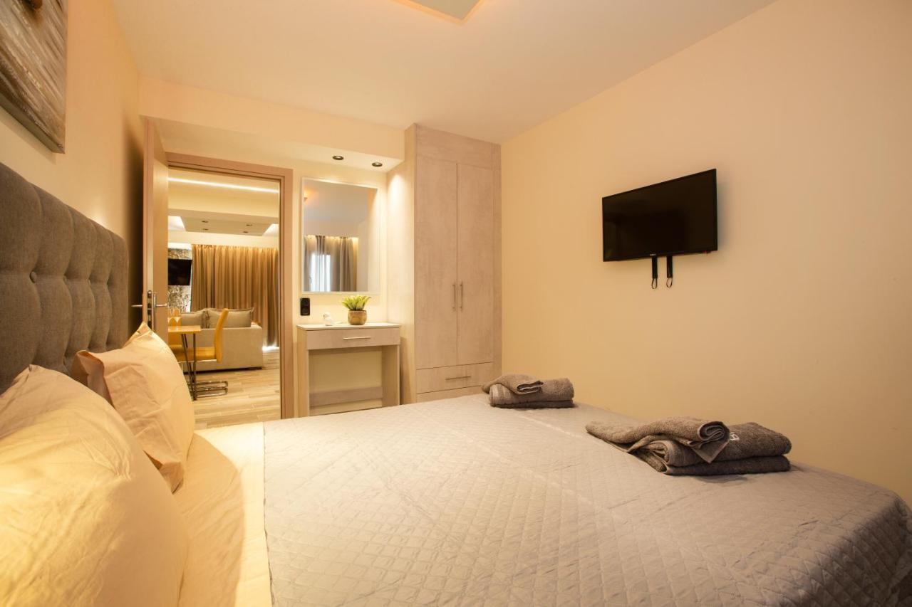 Black Rocks Family, Luxury Seafront Beach Maisonette Agios Gordios  Buitenkant foto