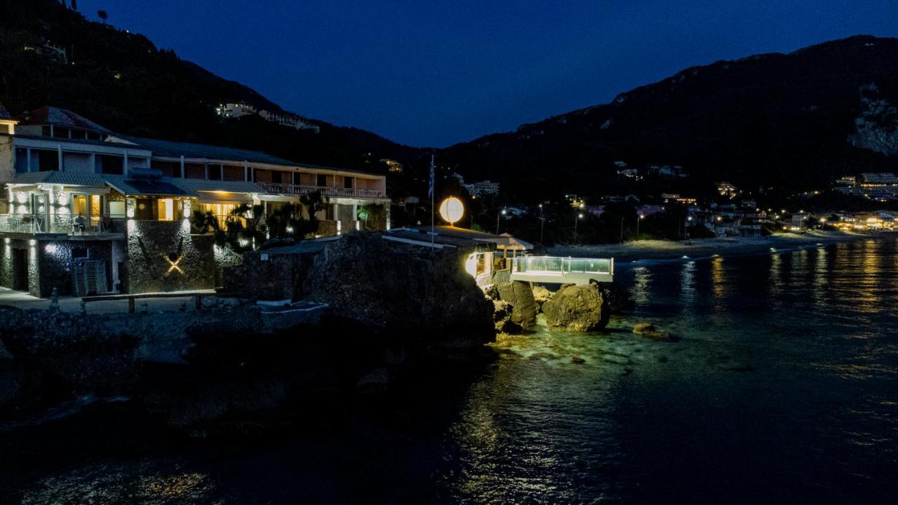Black Rocks Family, Luxury Seafront Beach Maisonette Agios Gordios  Buitenkant foto